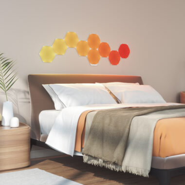 11 Hexagons - Bedroom
