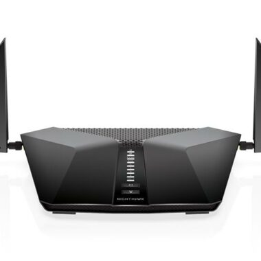 Netgear LAX20-04